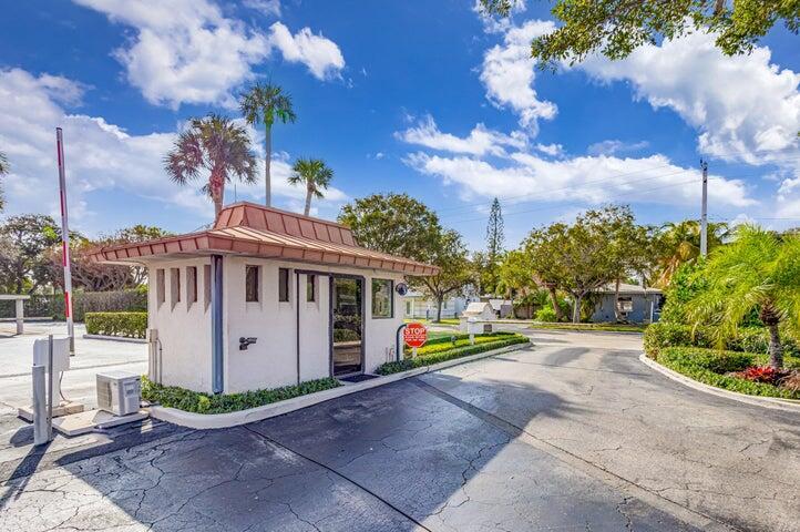 PLACIDO MAR CONDO - Residential Lease