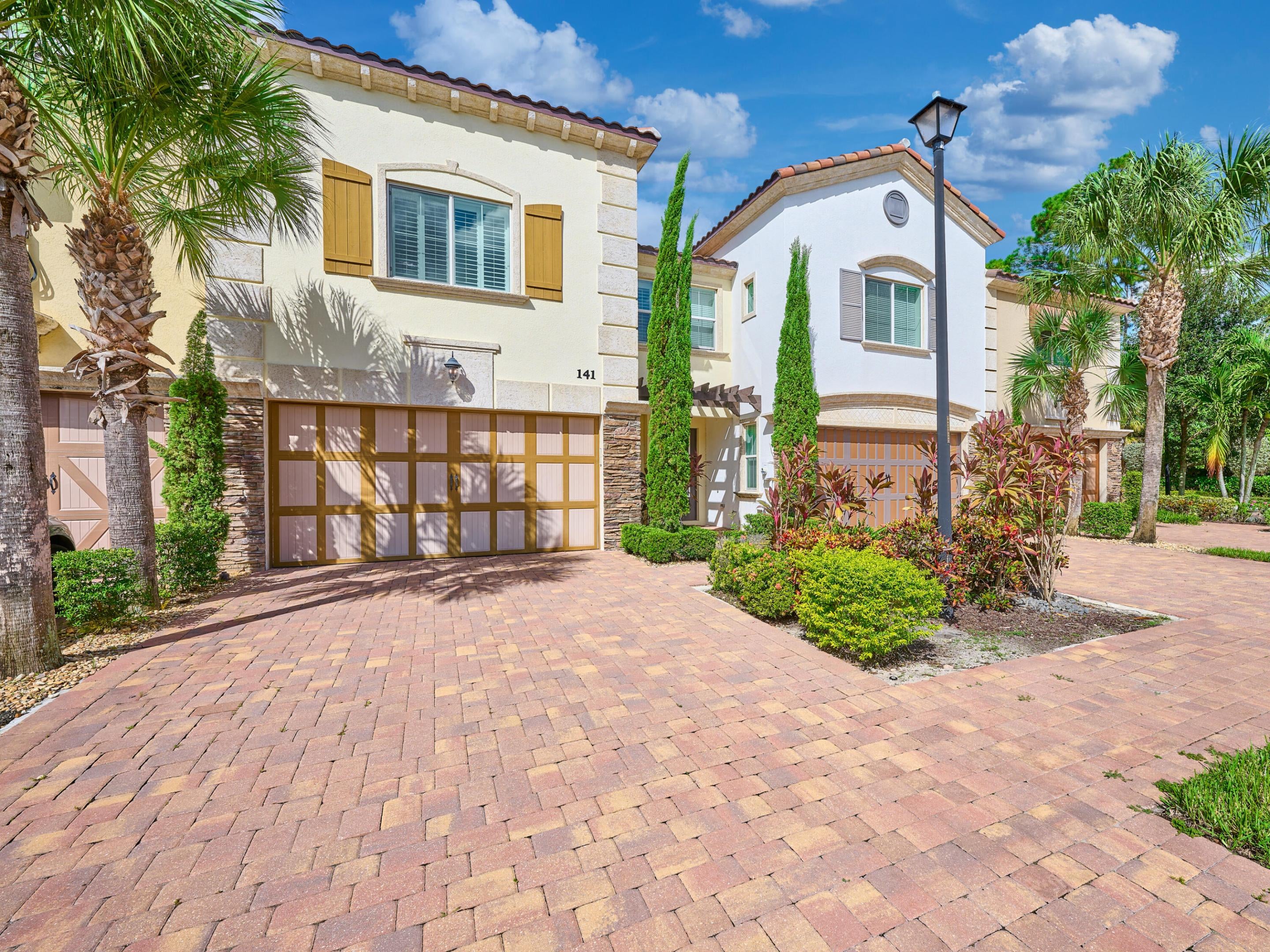 141 Sword Fern Place