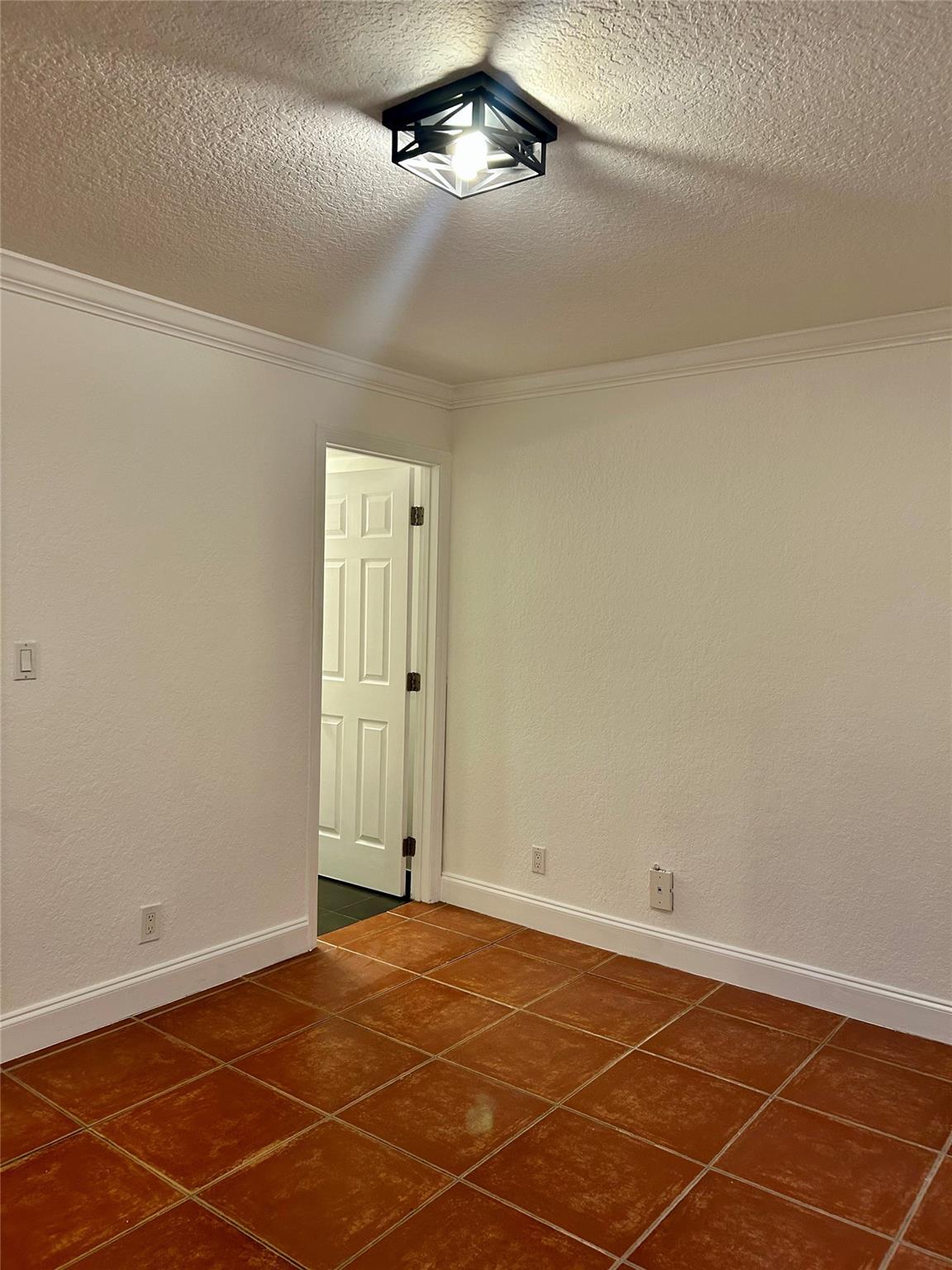 Fountains Of Tamarac Cond - Residential Lease