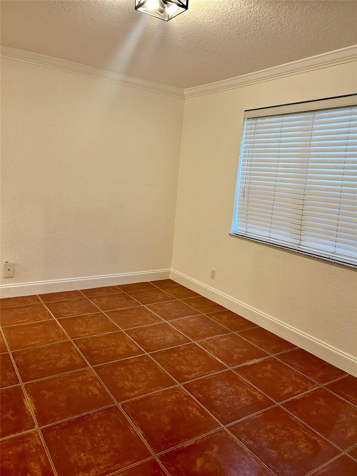 Fountains Of Tamarac Cond - Residential Lease