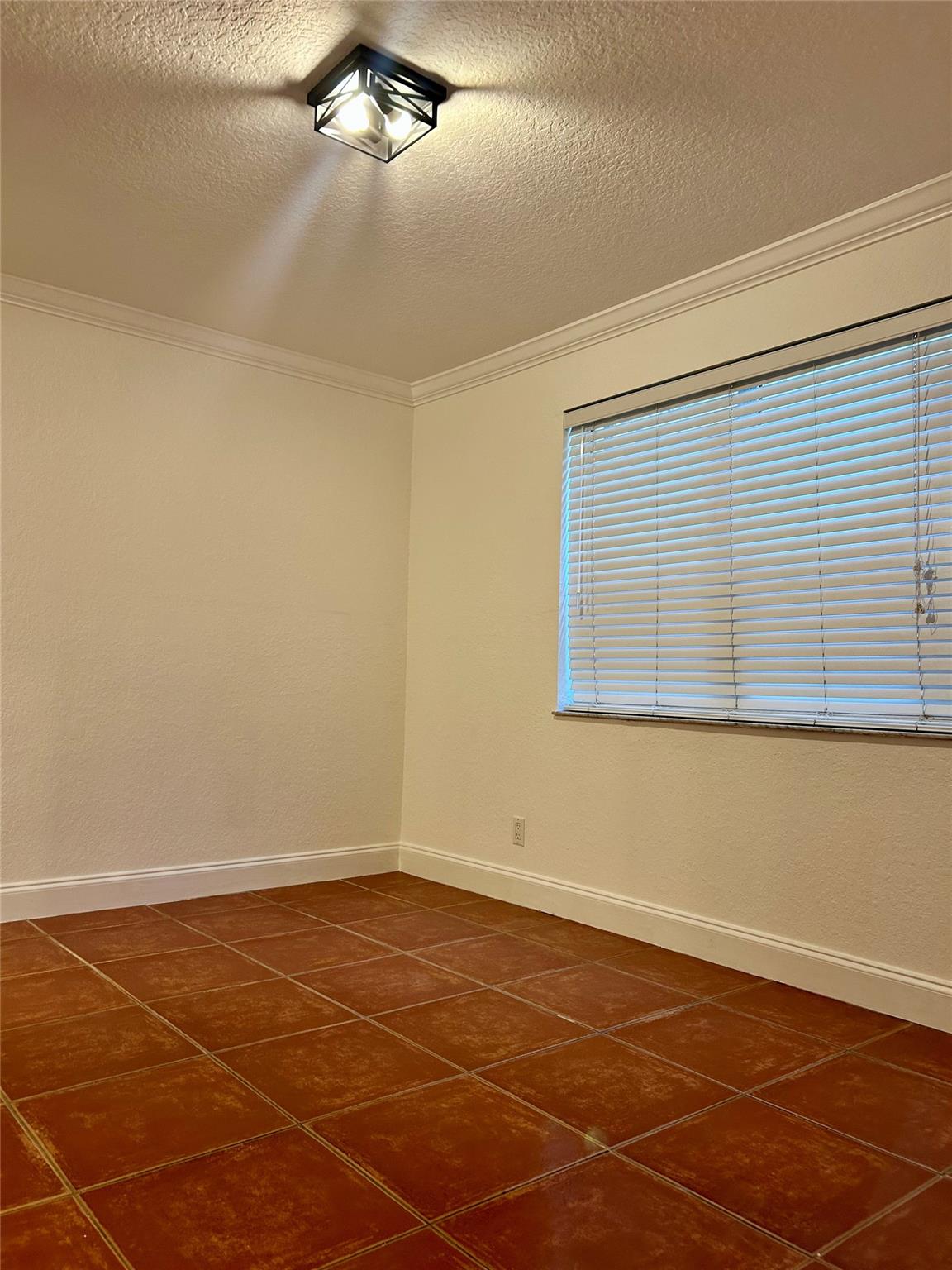 Fountains Of Tamarac Cond - Residential Lease