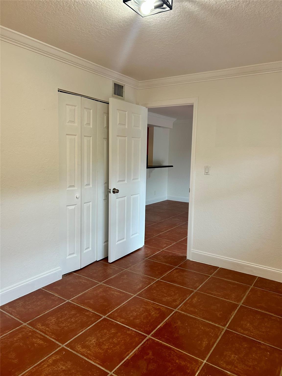 Fountains Of Tamarac Cond - Residential Lease