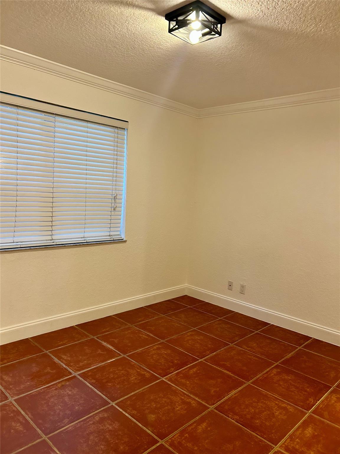 Fountains Of Tamarac Cond - Residential Lease