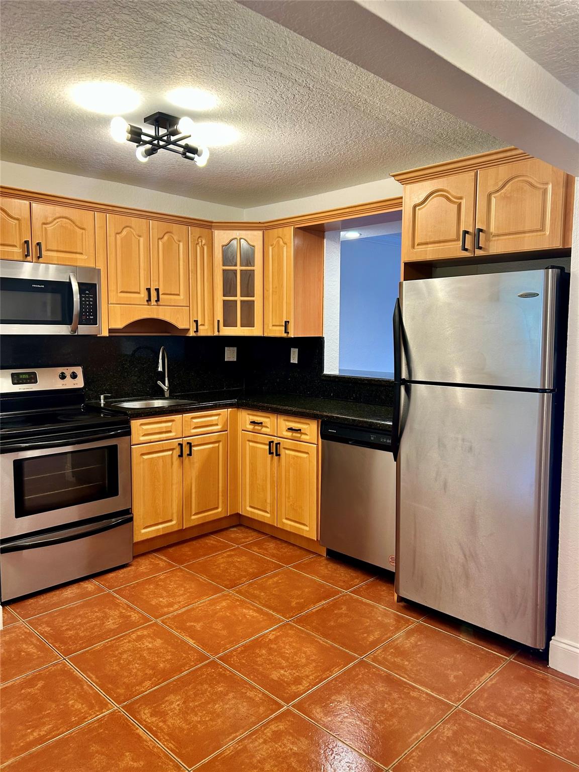 Fountains Of Tamarac Cond - Residential Lease