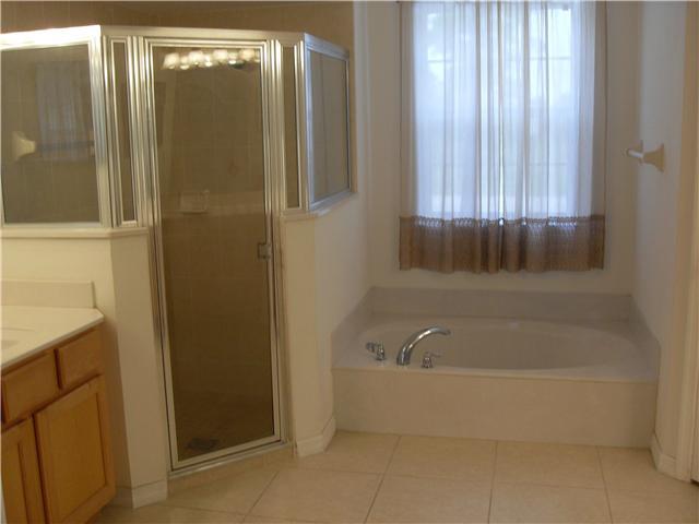 PORT ST LUCIE SECTION 7 - Residential Lease