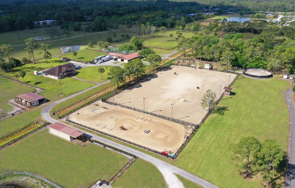 LOXAHATCHEE GROVES - Residential