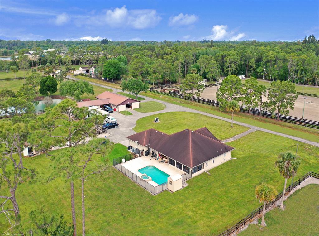 LOXAHATCHEE GROVES - Residential