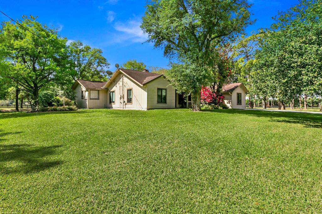 LOXAHATCHEE GROVES - Residential