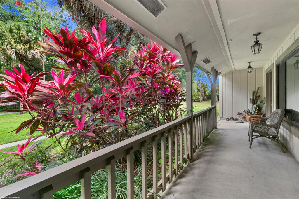 LOXAHATCHEE GROVES - Residential