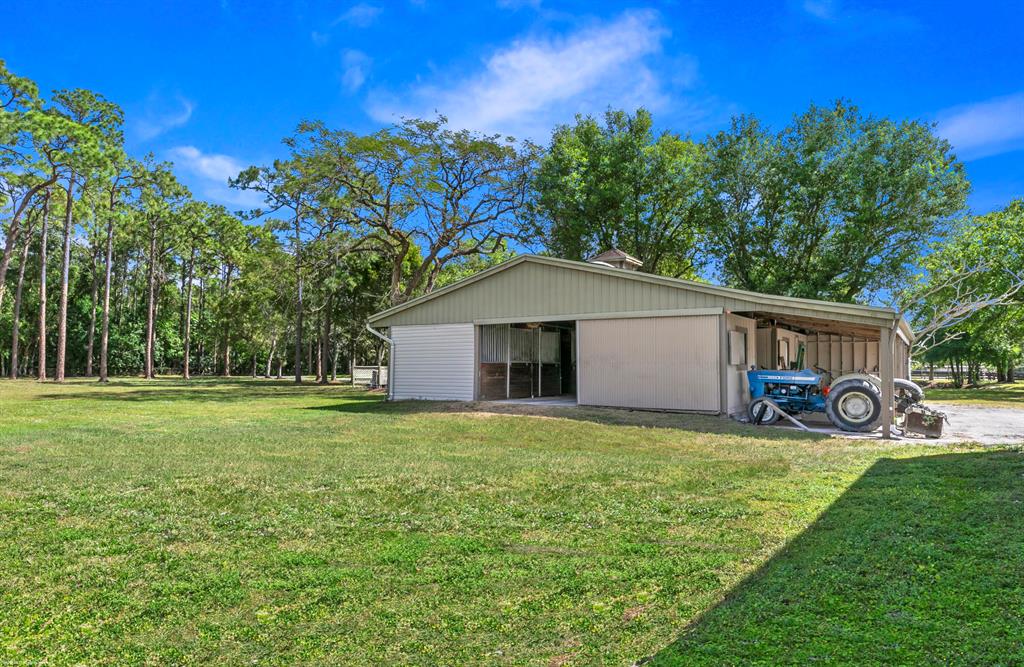 LOXAHATCHEE GROVES - Residential