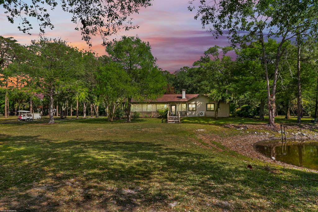 LOXAHATCHEE GROVES - Residential