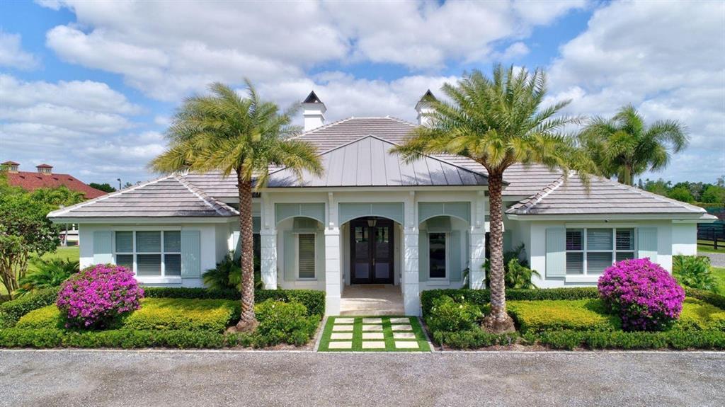 SADDLE TRAIL PARK OF WELL - Residential