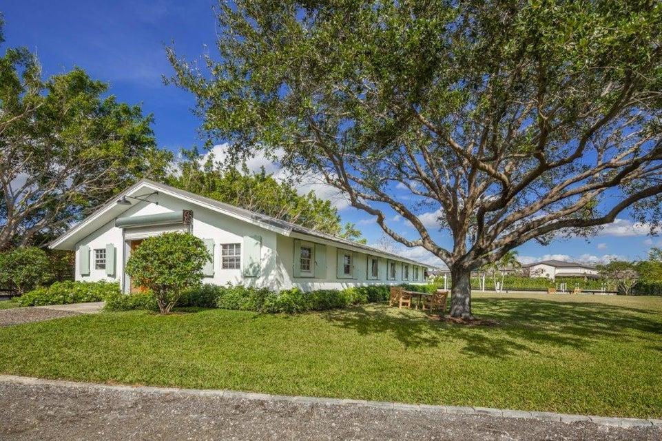 SADDLE TRAIL PARK OF WELL - Residential