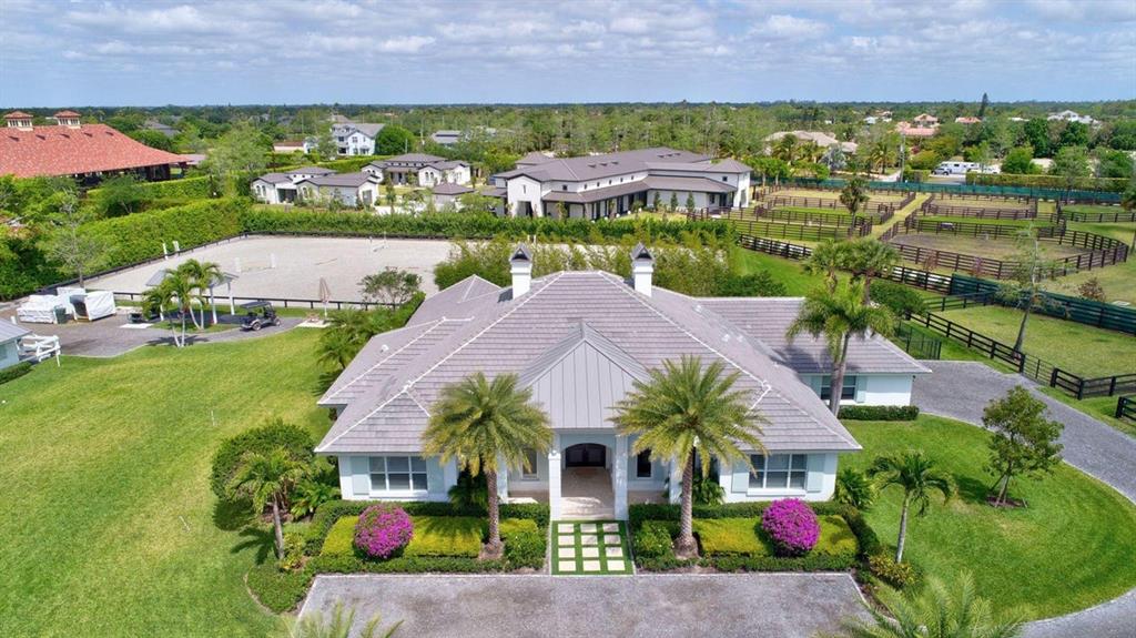 SADDLE TRAIL PARK OF WELL - Residential