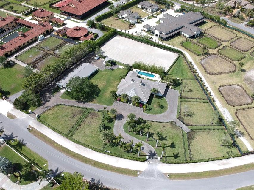 SADDLE TRAIL PARK OF WELL - Residential