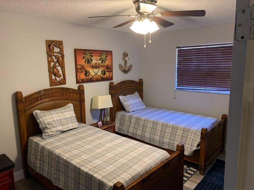 DELRAY TOWN OF - Residential Lease