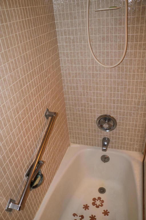 LANDS END CONDO LOTS 12 AND 13 (LESS IRREG PAR - Residential Lease