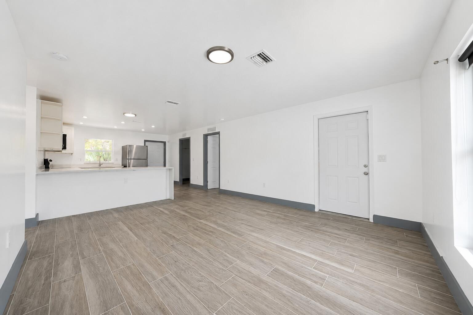 6234 NW 19th Court