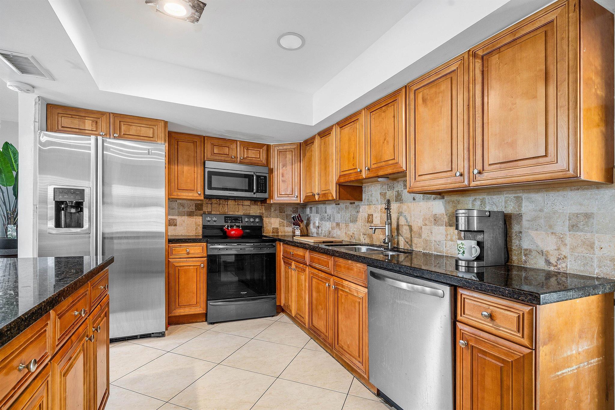 SANDALFOOT COVE SEC 4 - Residential