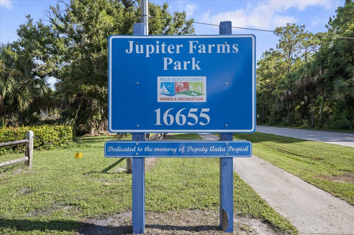 JUPITER FARMS & GROVES - Residential