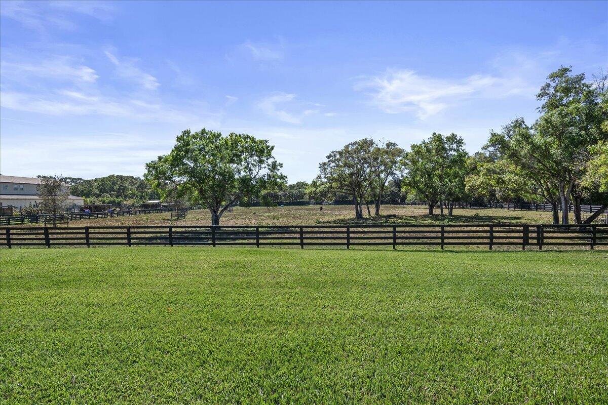 JUPITER FARMS & GROVES - Residential