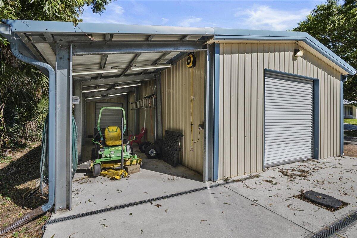 JUPITER FARMS & GROVES - Residential