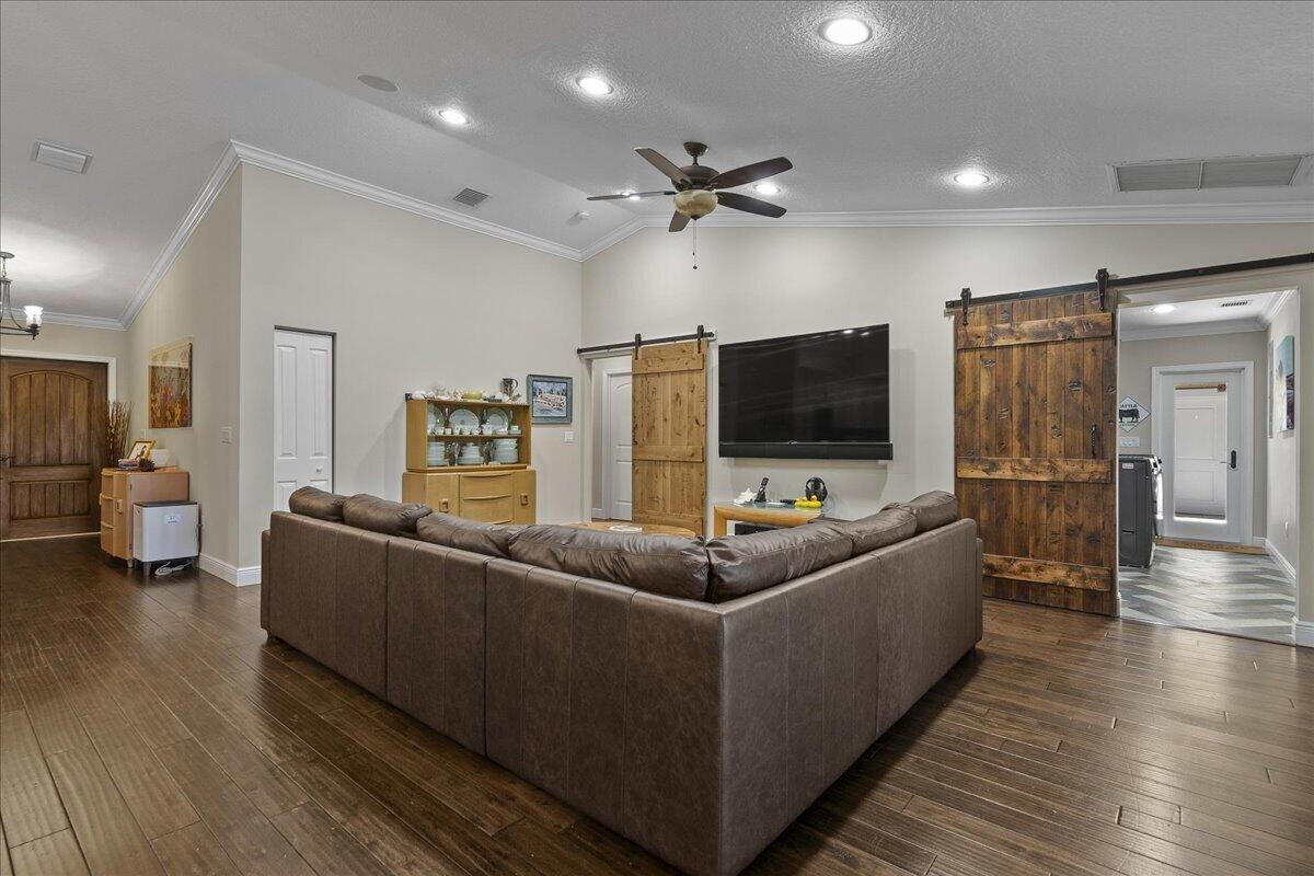 JUPITER FARMS & GROVES - Residential