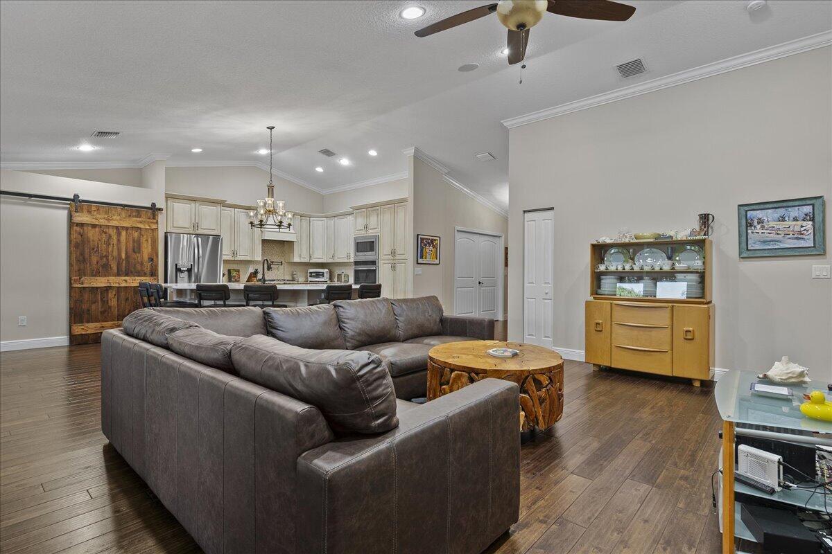 JUPITER FARMS & GROVES - Residential