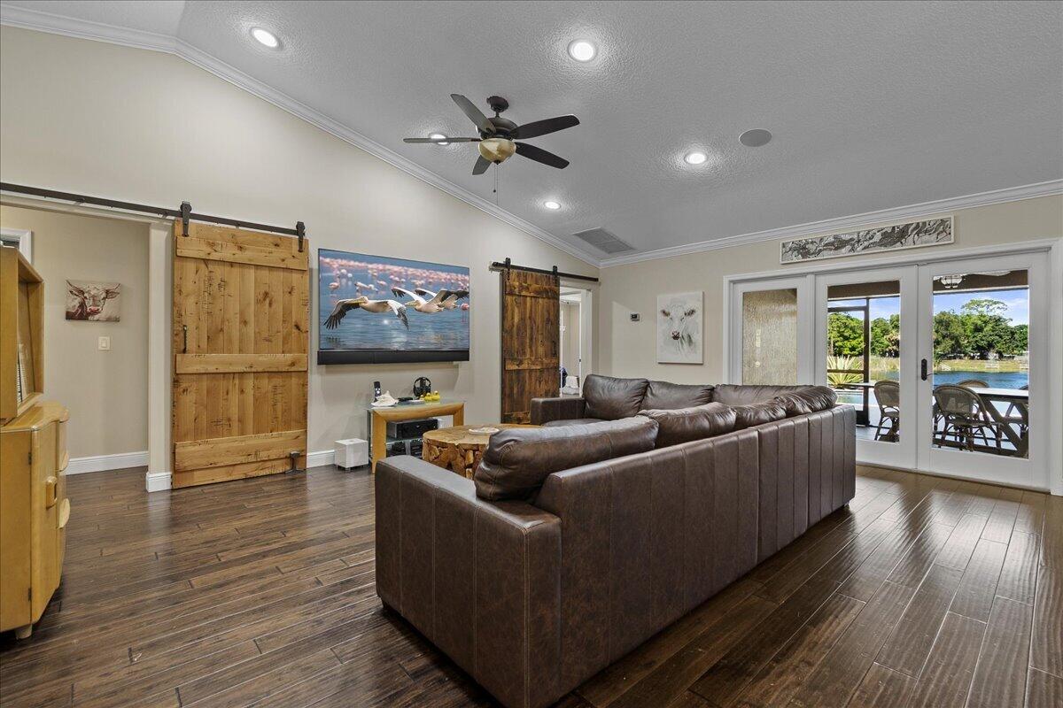 JUPITER FARMS & GROVES - Residential