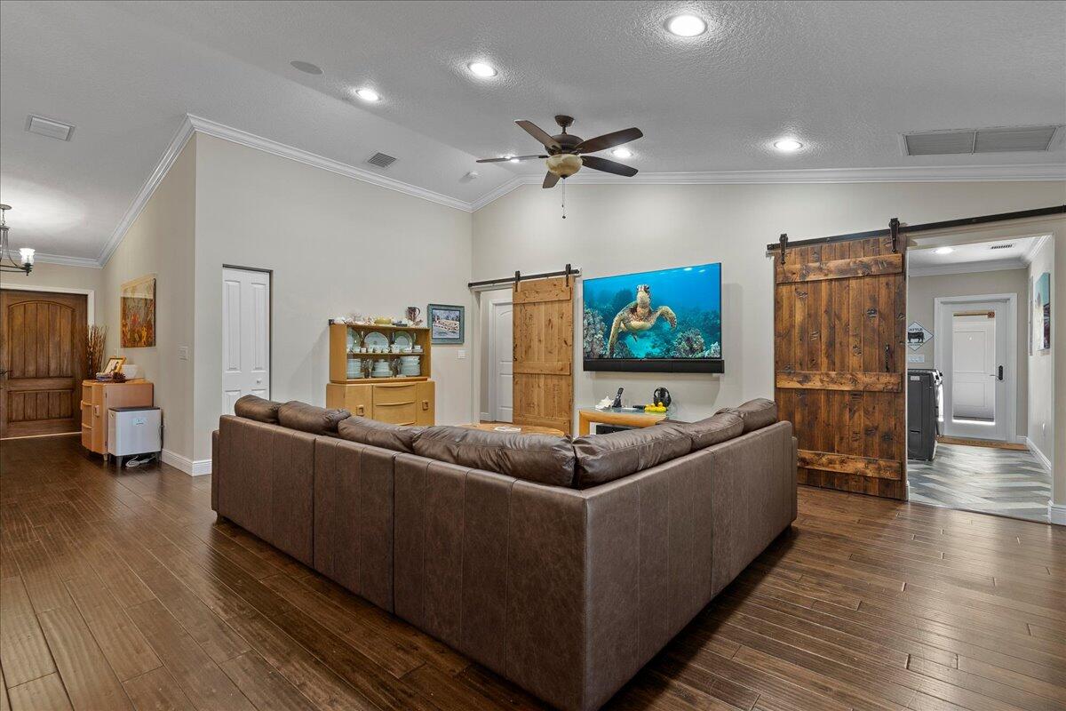 JUPITER FARMS & GROVES - Residential