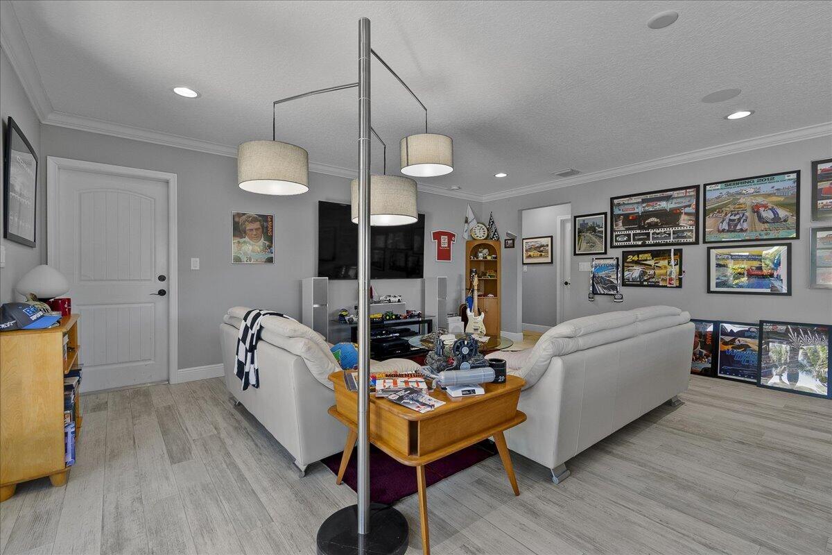 JUPITER FARMS & GROVES - Residential