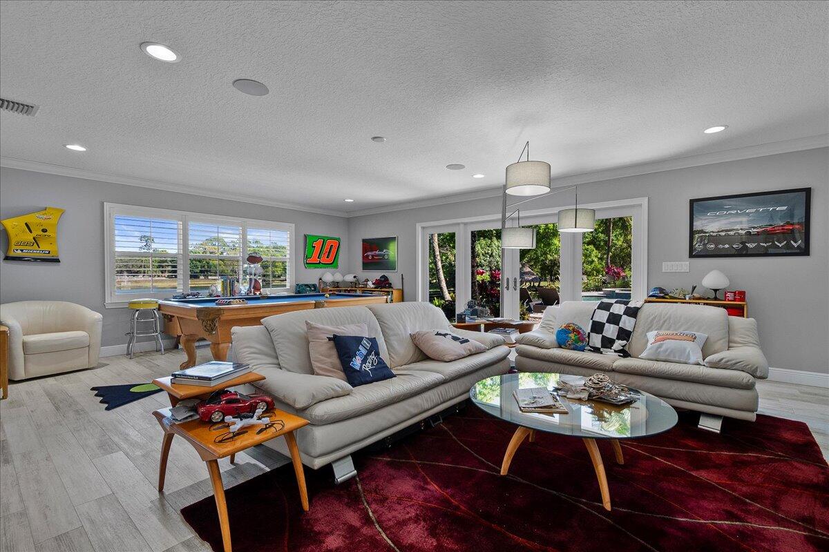 JUPITER FARMS & GROVES - Residential