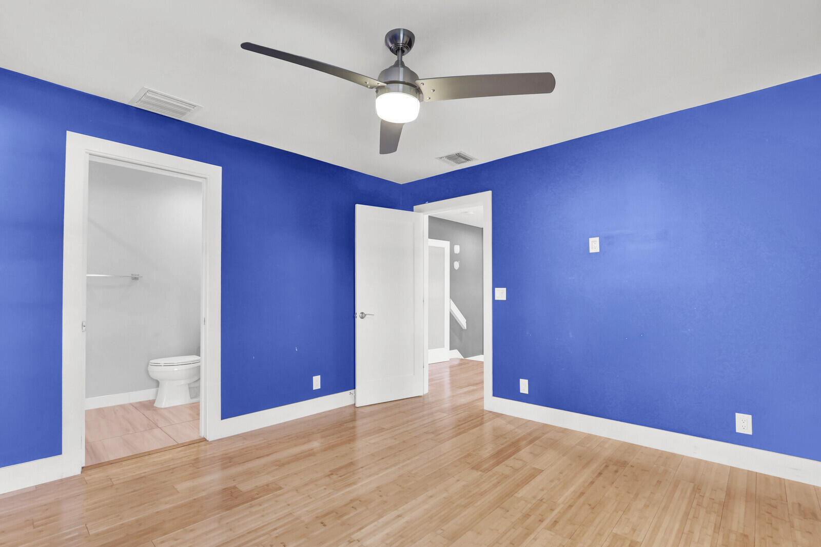 LAKE WORTH MARINER VLG - Residential