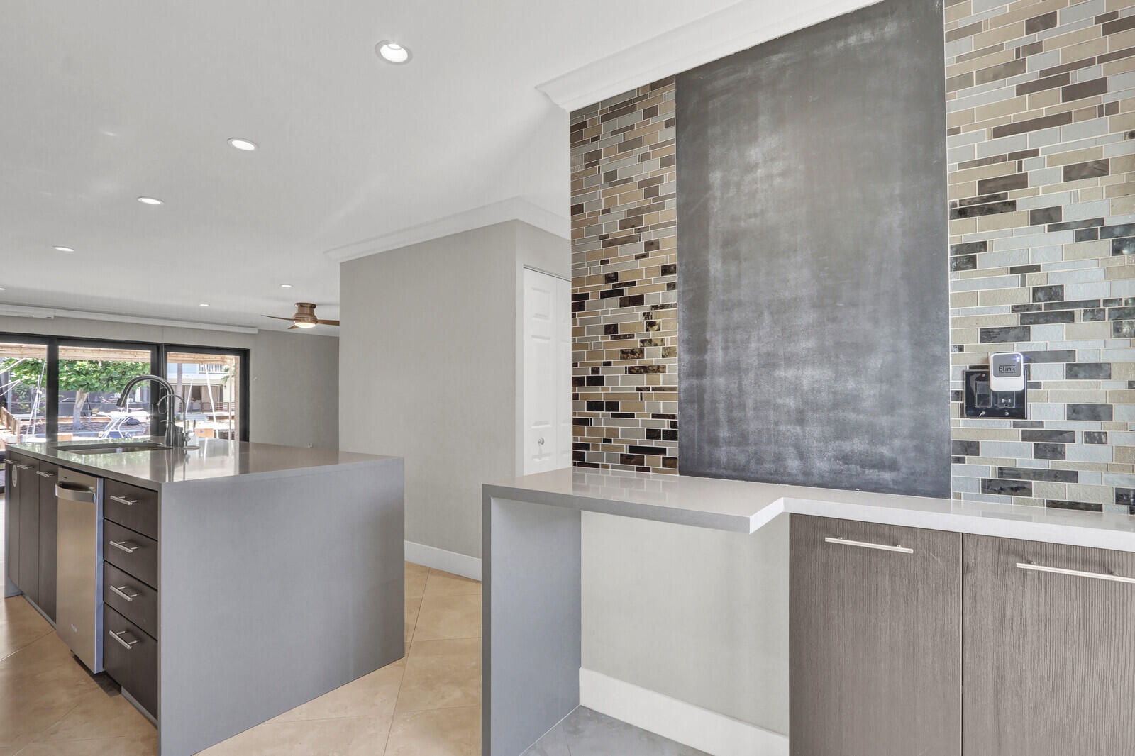 LAKE WORTH MARINER VLG - Residential