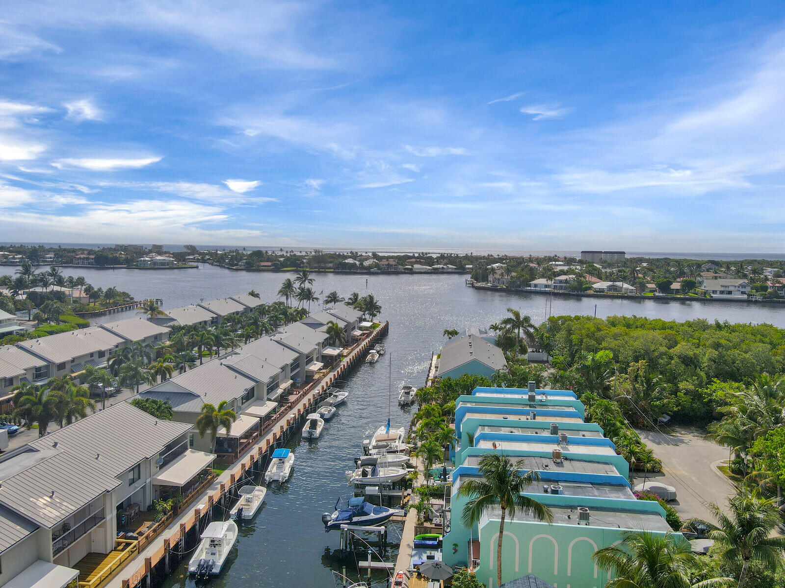 LAKE WORTH MARINER VLG - Residential
