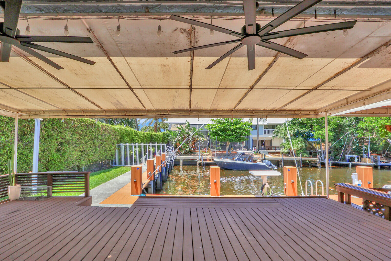 LAKE WORTH MARINER VLG - Residential