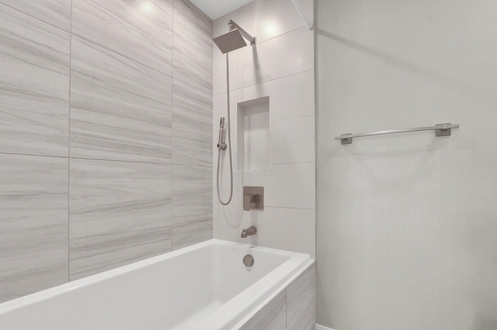 LAKE WORTH MARINER VLG - Residential