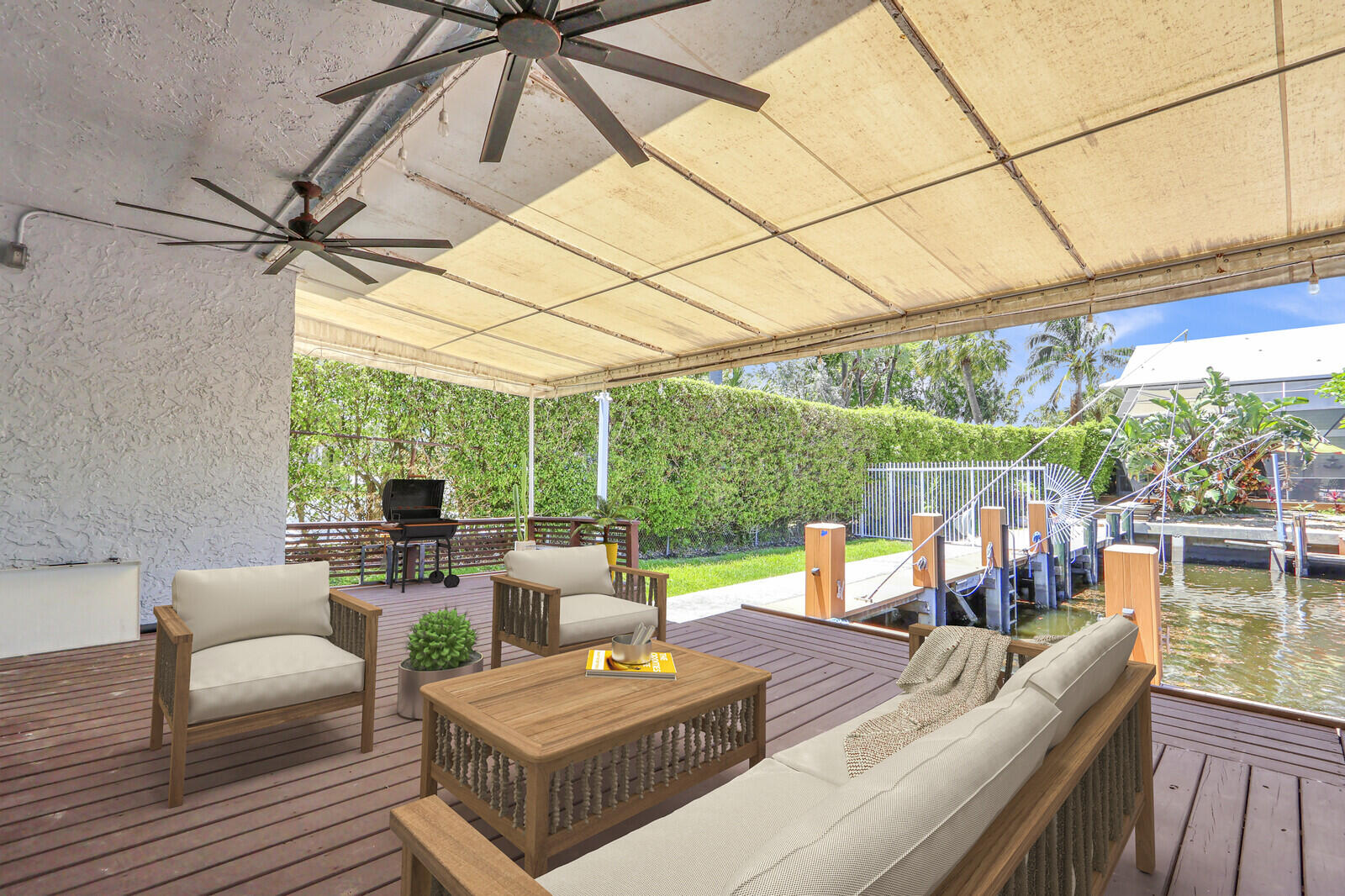 LAKE WORTH MARINER VLG - Residential
