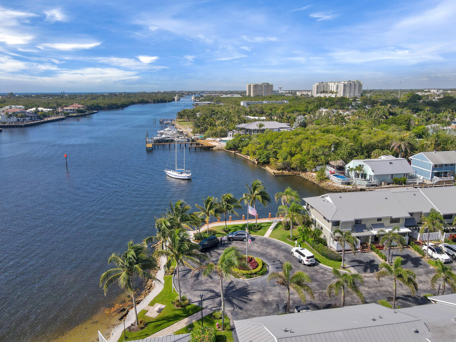 LAKE WORTH MARINER VLG - Residential