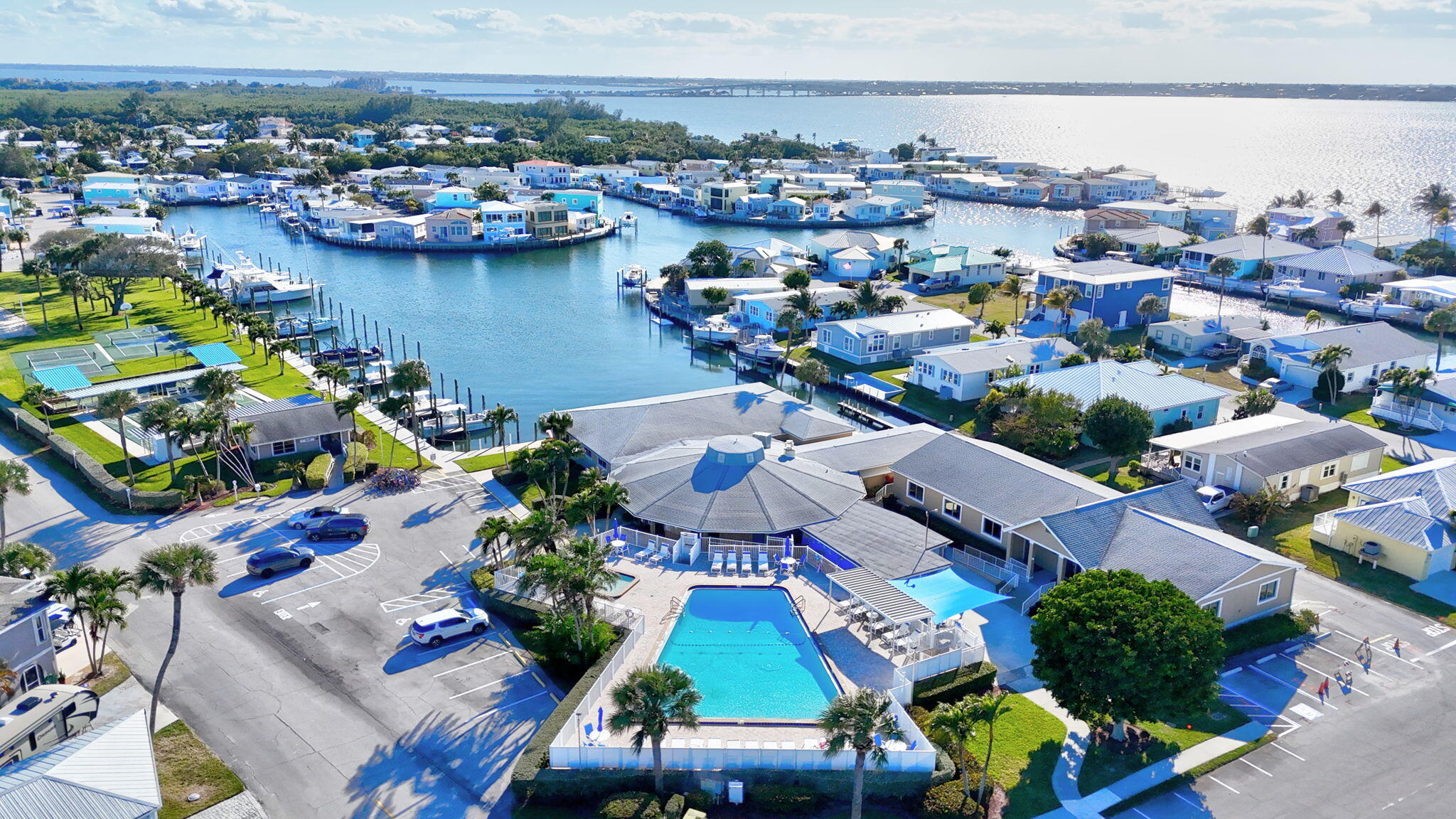 Venture III/Venture harbour - Residential