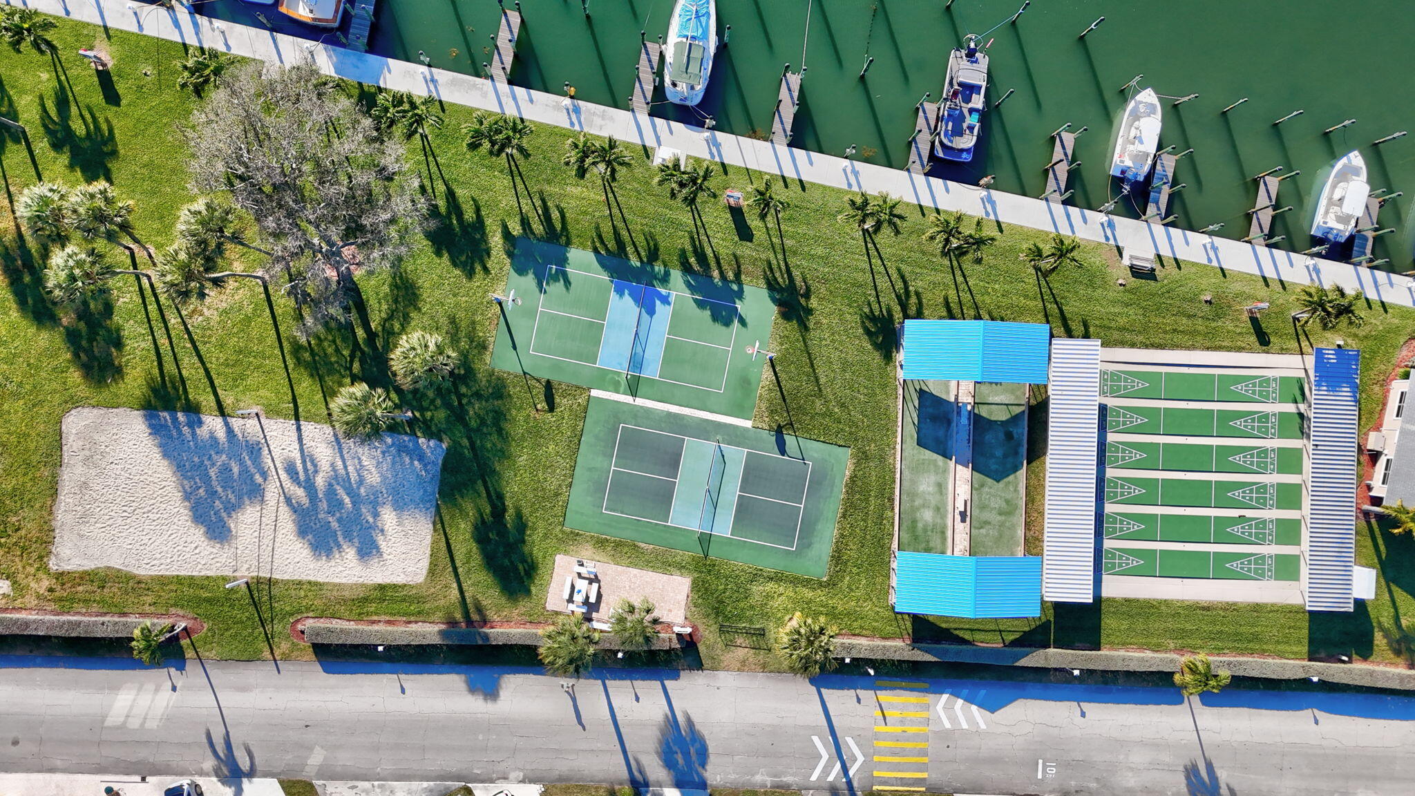 Venture III/Venture harbour - Residential