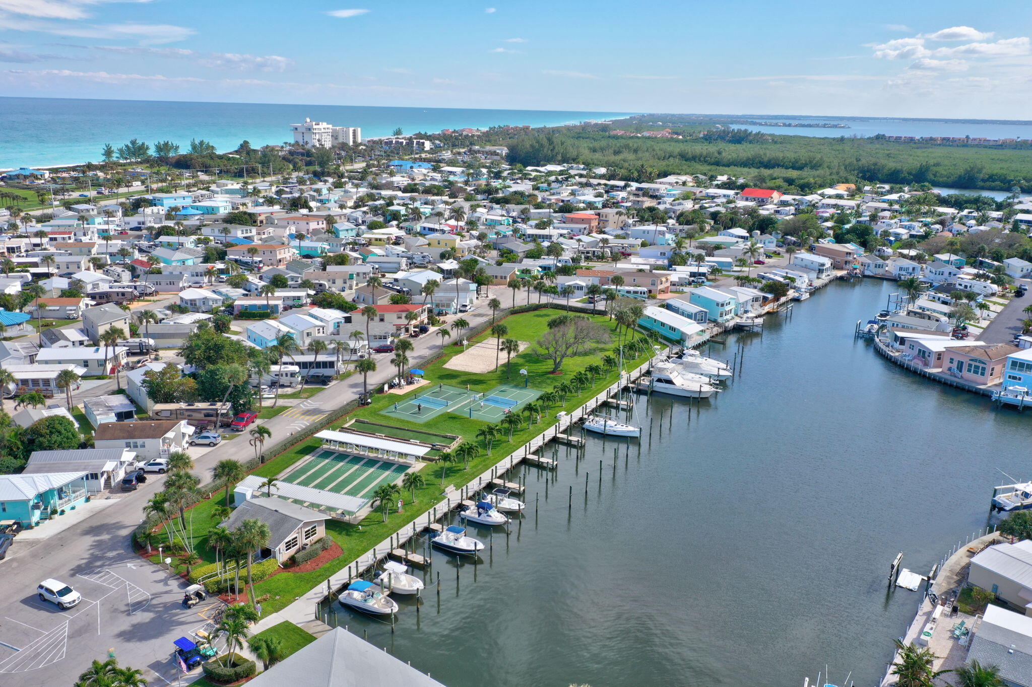 Venture III/Venture harbour - Residential