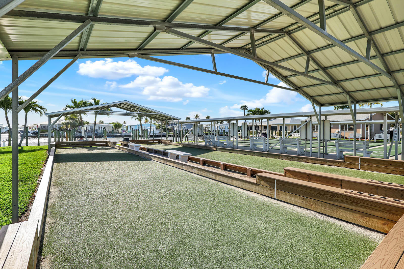 Venture III/Venture harbour - Residential