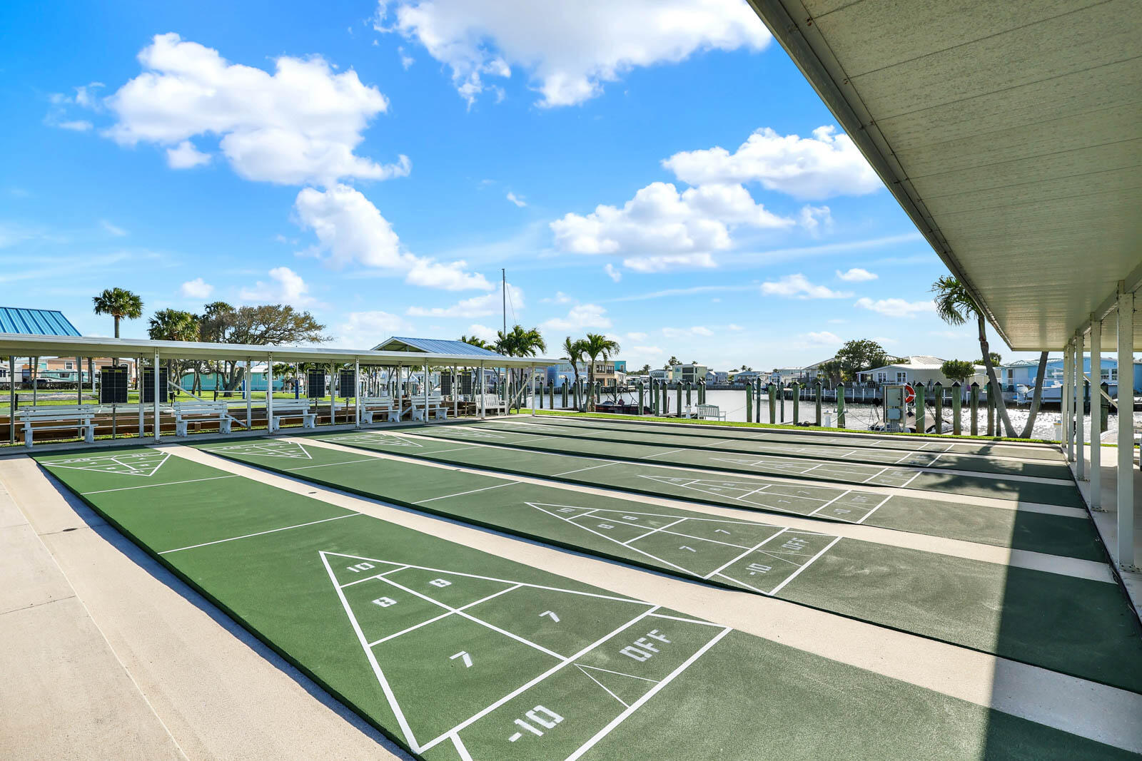 Venture III/Venture harbour - Residential