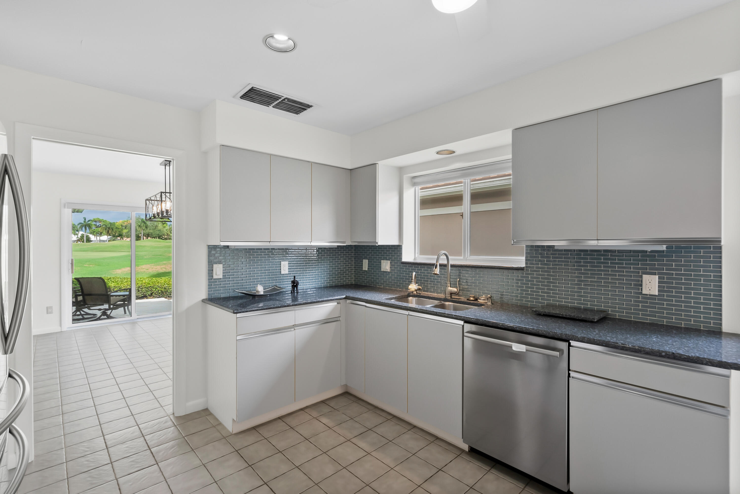 MARTIN DOWNS PLAT NO 20 (AKA MONARCH COUNTRY CLUB) - Residential