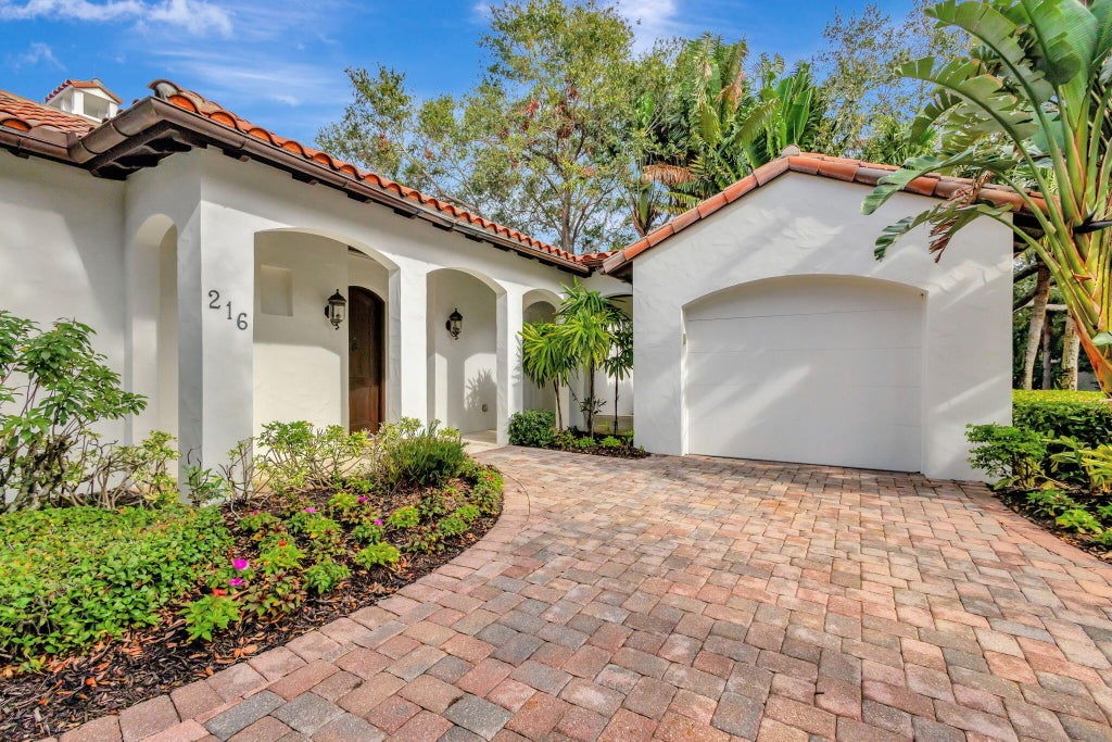 Photo of 216 Royal Tern Court, Jupiter, FL 33477 (MLS # R11046834)