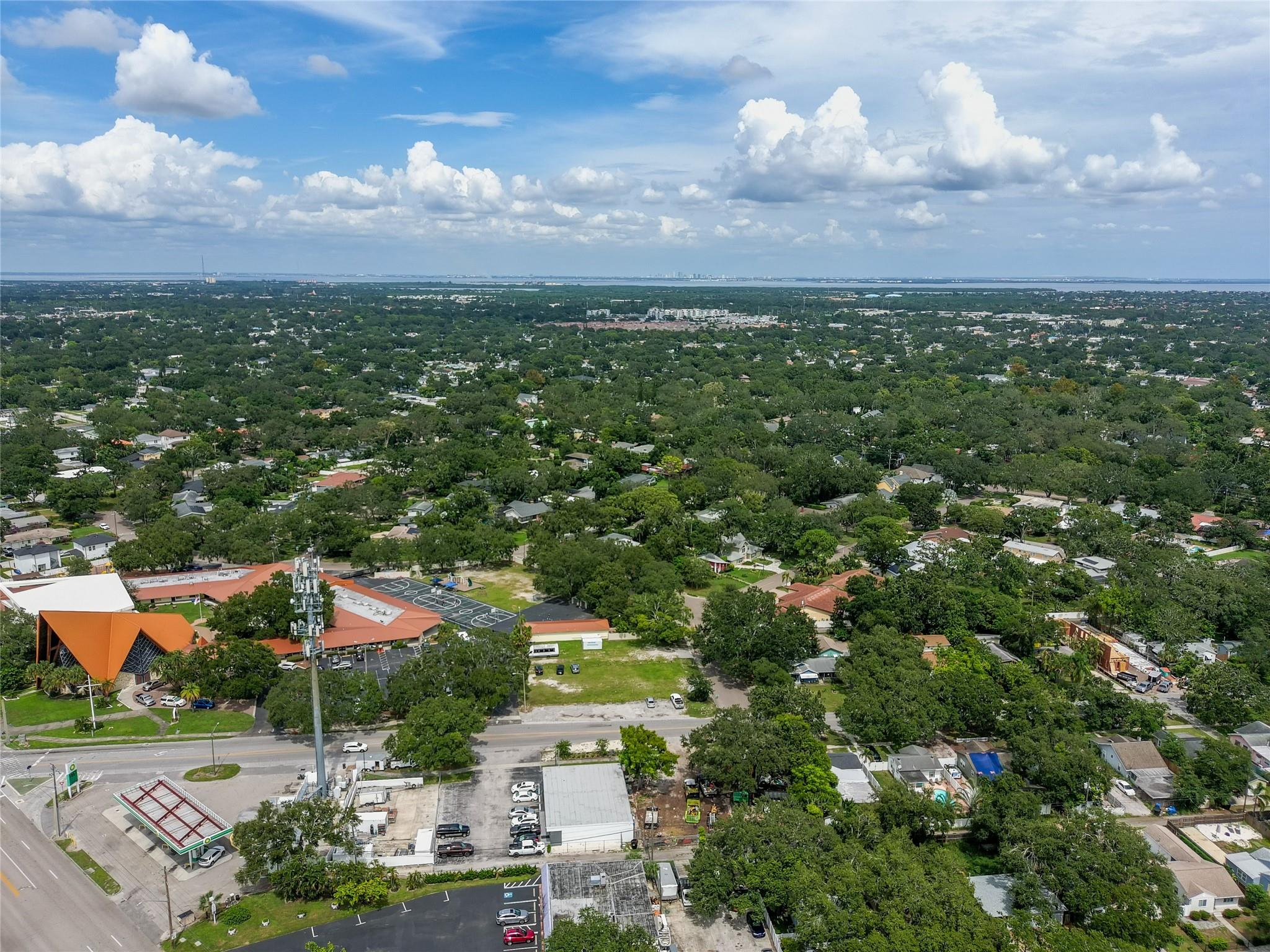 LYNNMOOR 1ST ADD - Residential