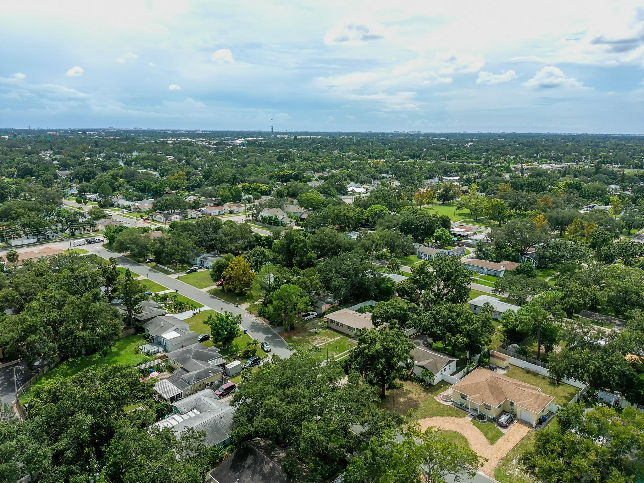 LYNNMOOR 1ST ADD - Residential