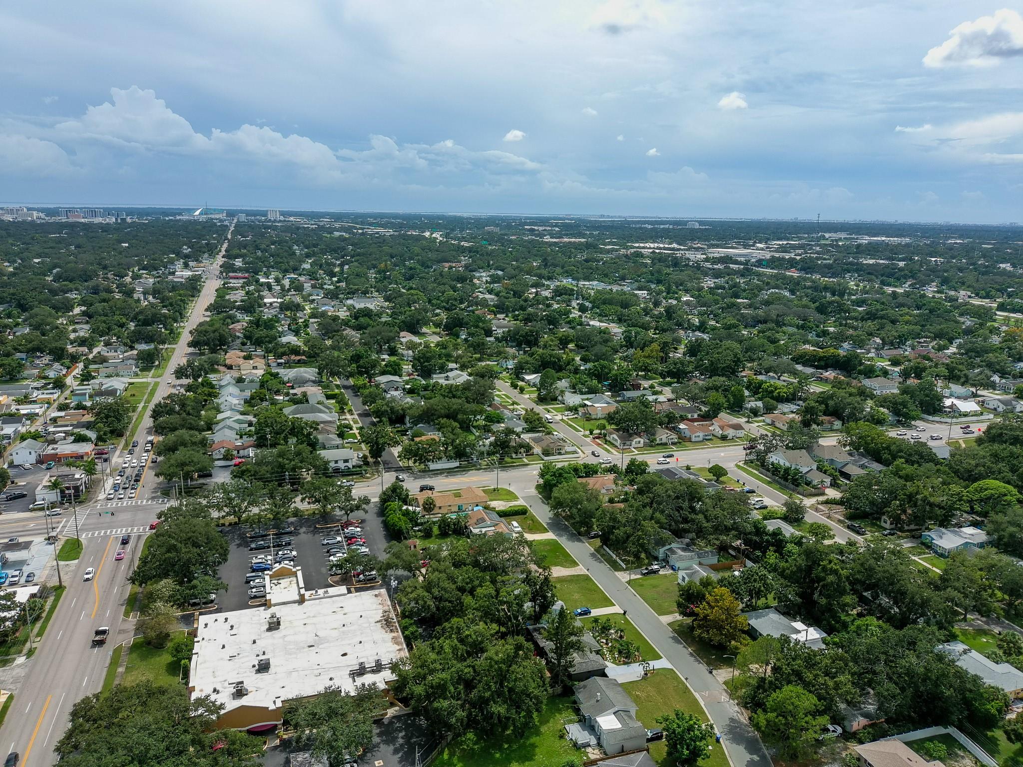 LYNNMOOR 1ST ADD - Residential