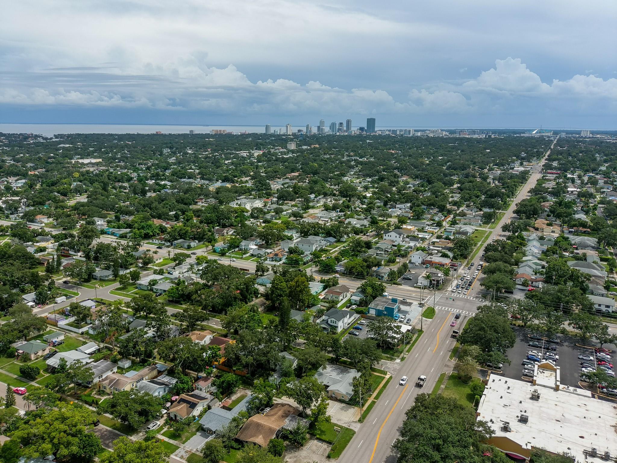 LYNNMOOR 1ST ADD - Residential